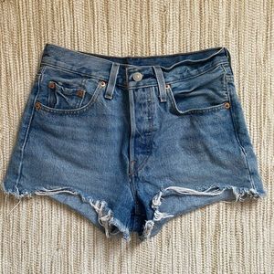 High Waisted Levi Shorts